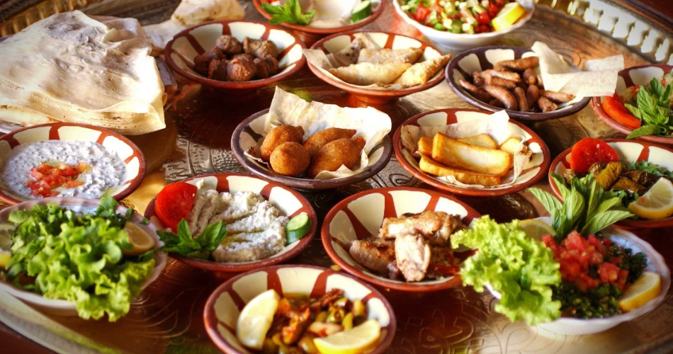 Top 10 Places to Eat in Makkah Saudi Arabia